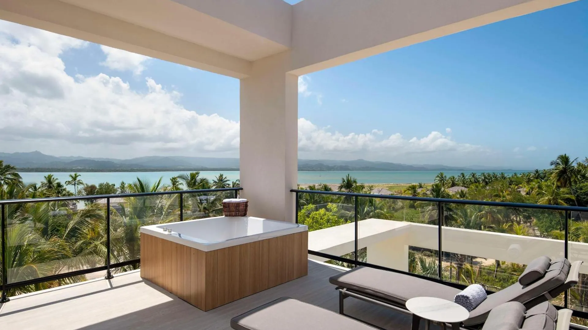 Zemi Miches Punta Cana All-Inclusive Resort, Curio By Hilton Dominican Republic